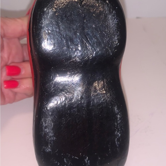 Vintage Red Ceramic Santa Clause Boot Christmas Planter: - Picture 4 of 7